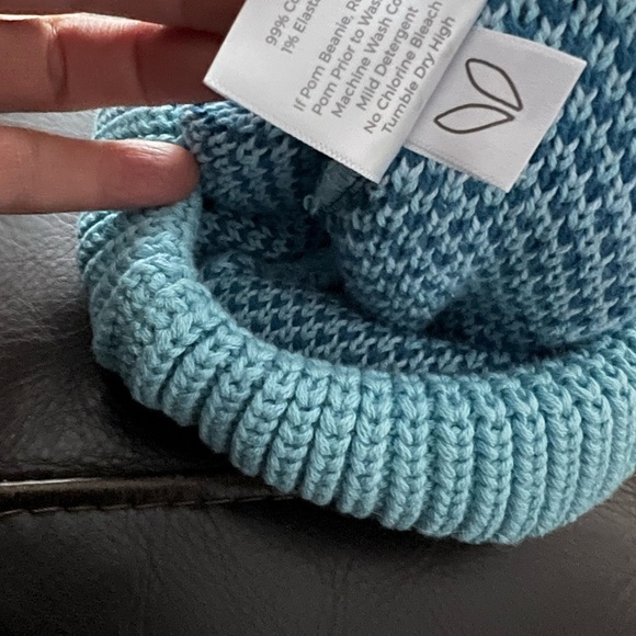 Love Your Melon Adult Beanie. - Picture 11 of 16